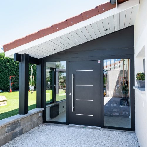 portoncino di ingresso in alluminio